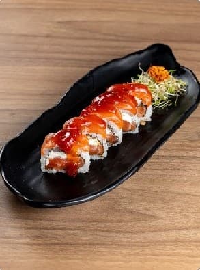 Uramaki de Salmão com Geleia de Pimenta